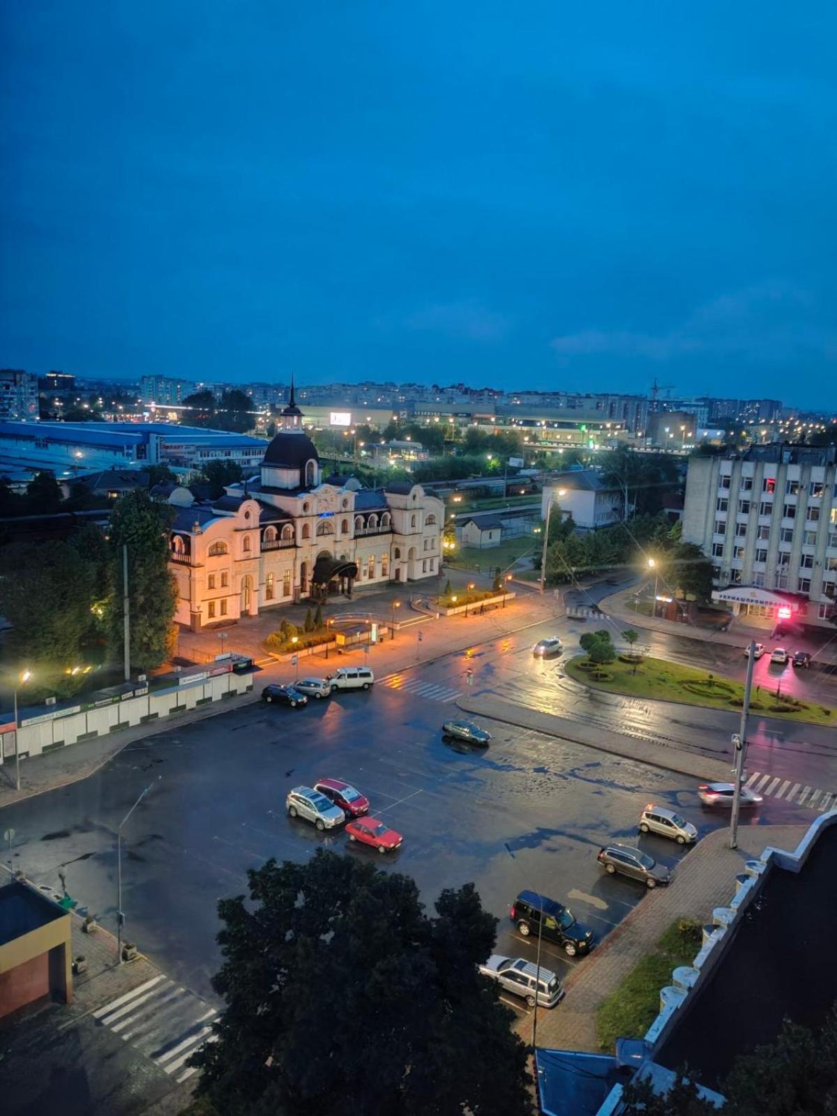 дизайнерські в жк Dreamtown Daire Lutsʼk